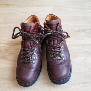 Timberland Genuine Leather Hiking Boots with Waterproof Gore-Tex - Women Size 8M
